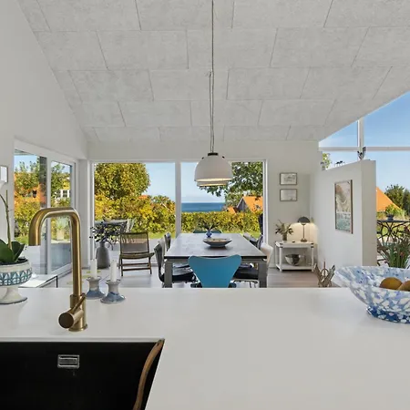 Modern With Sea View For 8 Σπίτι διακοπών