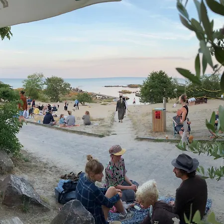 Modern With Sea View For 8 Σπίτι διακοπών Svaneke