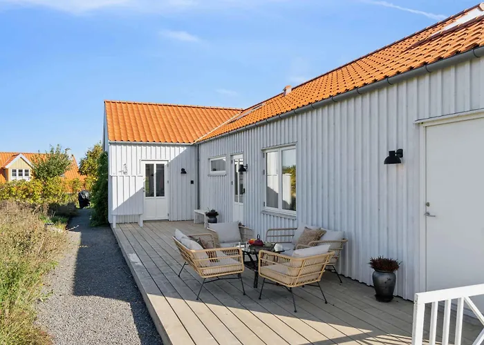 Modern With Sea View For 8